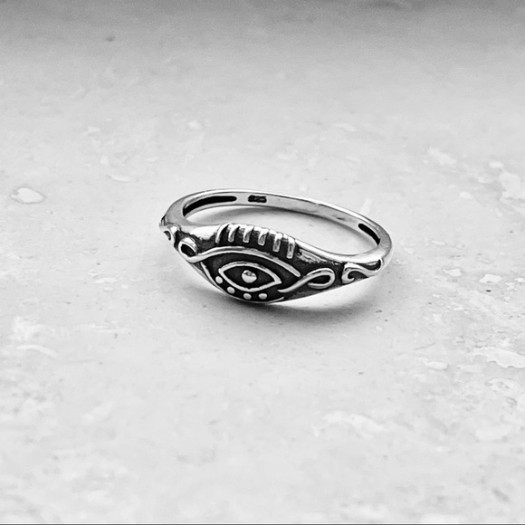 Sterling Silver Swirl Celtic Eye Ring, Evil Eye Rings, Dainty Jewelry, Protector - Picture 9 of 13